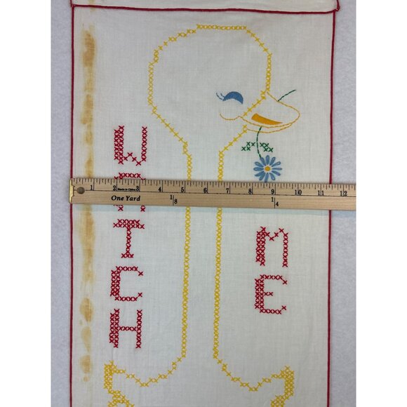 Vintage Embroidered Growth Chart With Duck Design "Watch Me Grow" - Picture 6 of 9